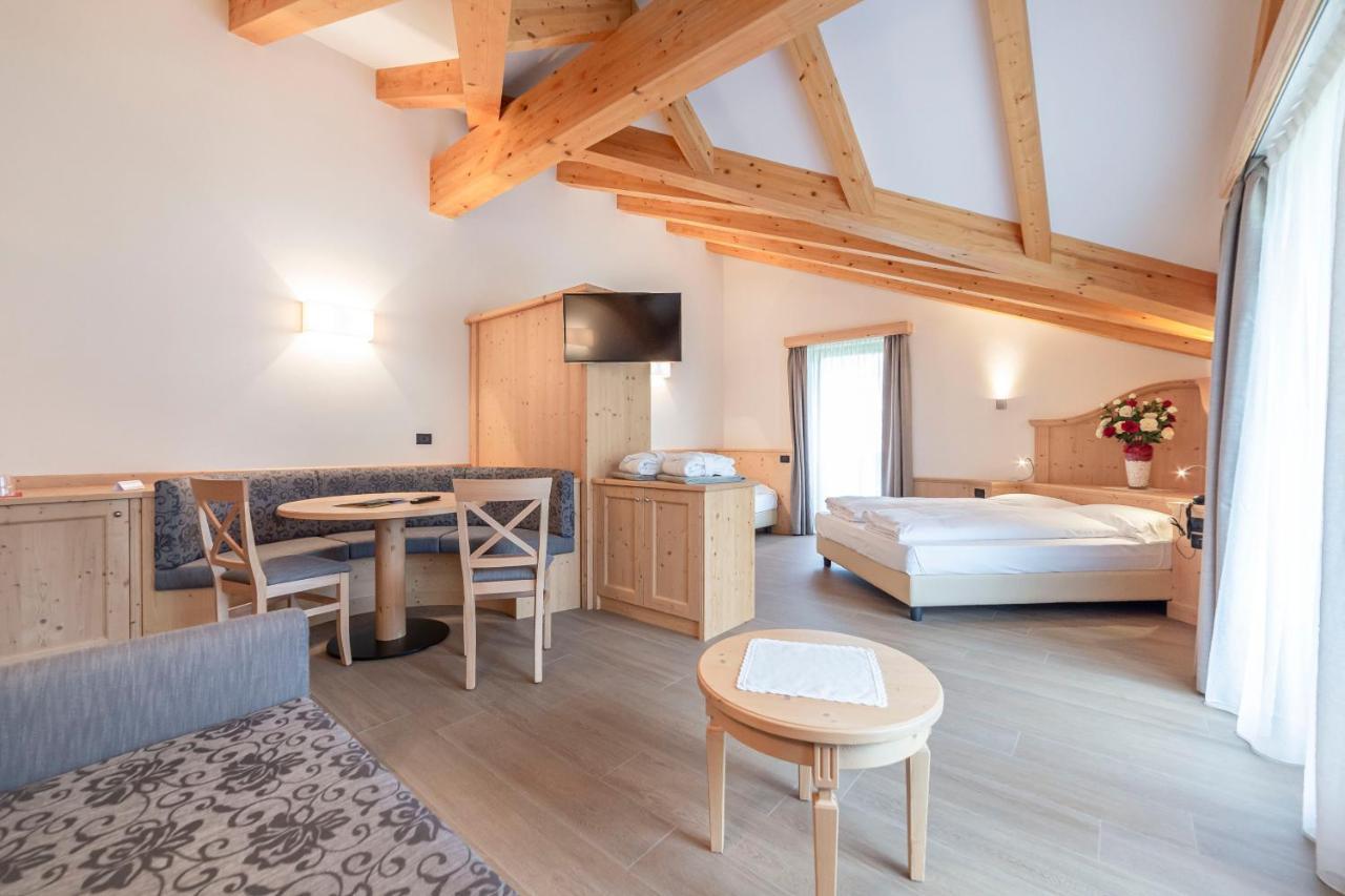 Hotel Garni Paradisi - Wellness & Spa Mezzano Luaran gambar