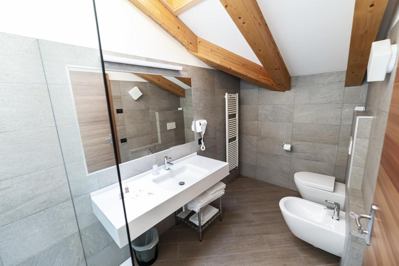 Hotel Garni Paradisi - Wellness & Spa Mezzano Luaran gambar