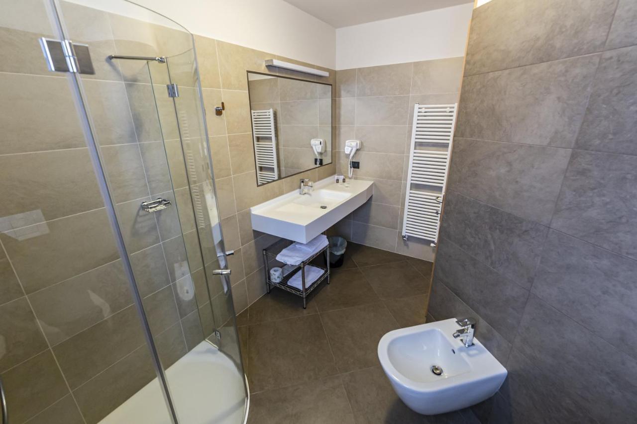 Hotel Garni Paradisi - Wellness & Spa Mezzano Luaran gambar